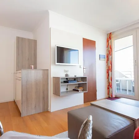 Lord Nelson 818 쿡스하펜